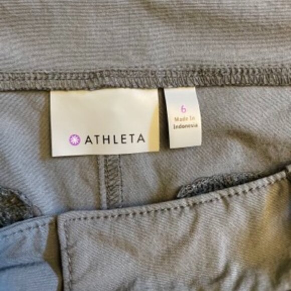 Athleta, size 6 shorts with 8-inch inseam - Picture 4 of 6
